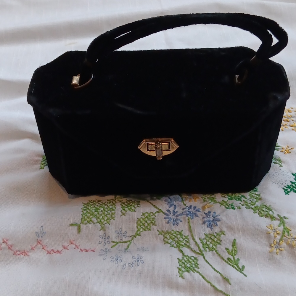 Vintage velvet handbag